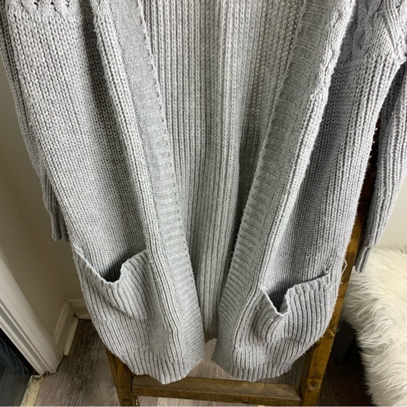 Ye Mak Sweater Gray Long Cardigan - Picture 4 of 8